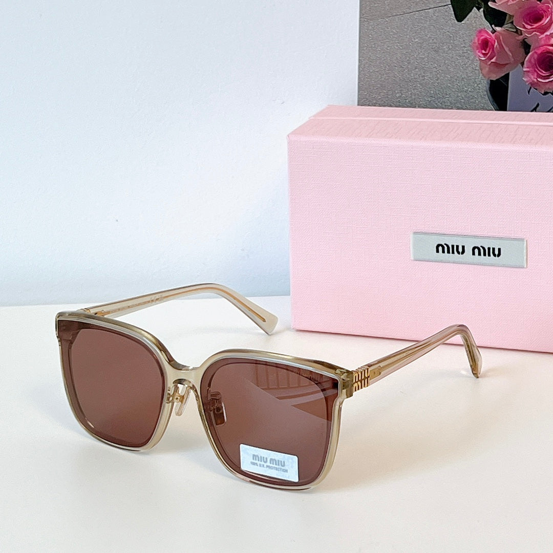 Miumiu Sunglasses 695771