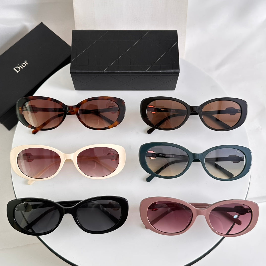 Montaigne Sunglass Cd8977 In Acetate