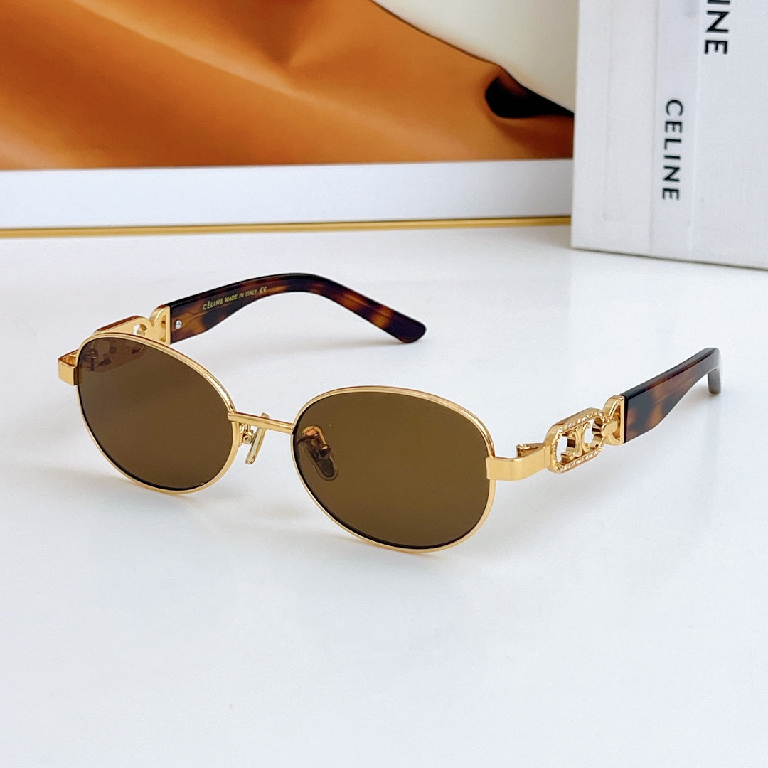 TRIOMPHE SUNGLASSES CL40253 IN METAL GRADIENT SMOKE LENSES