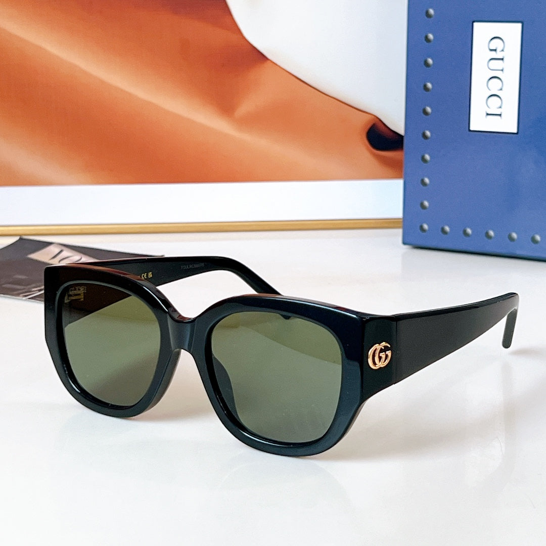 Gucci Sunglasses 655500