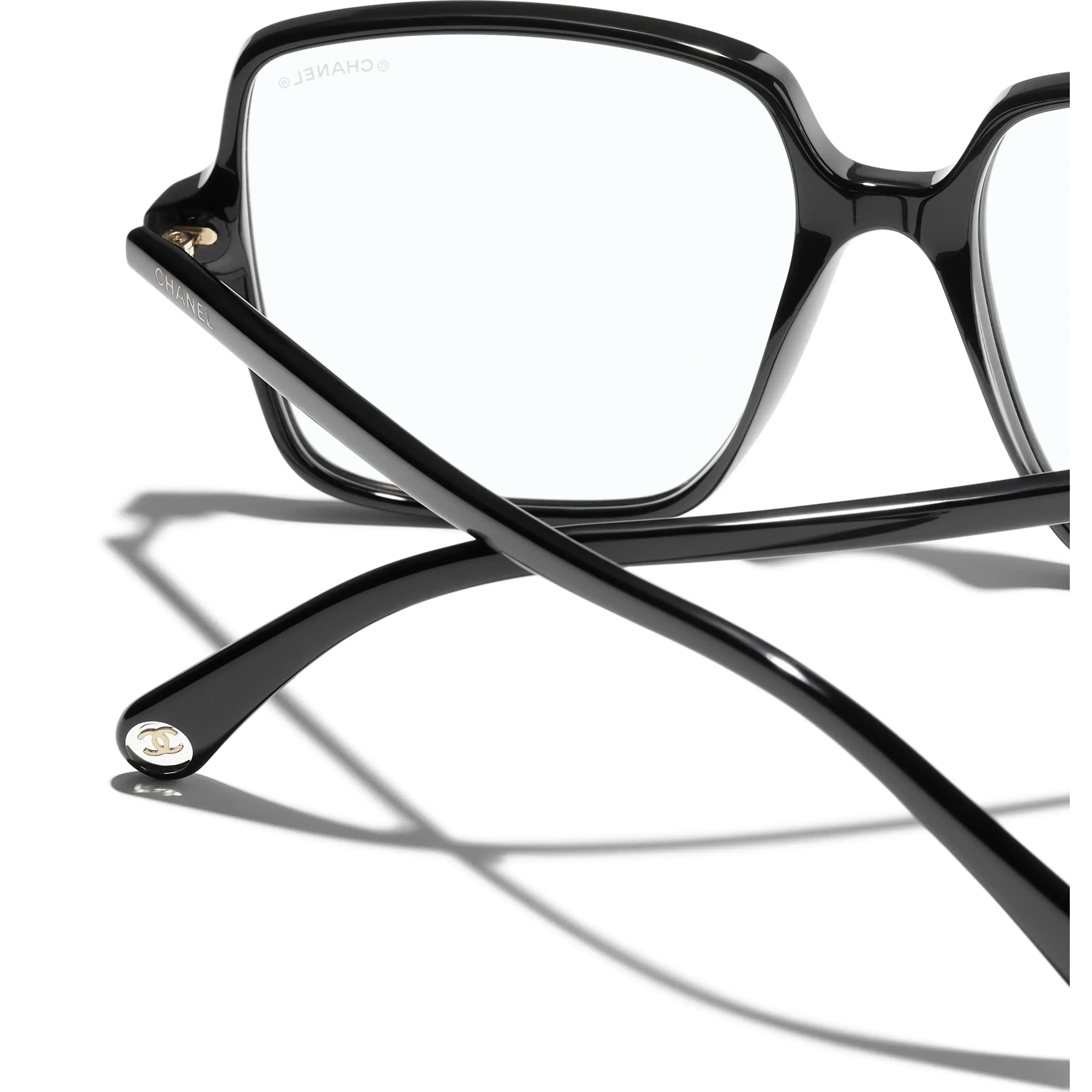 CC Sunglass Black 09029