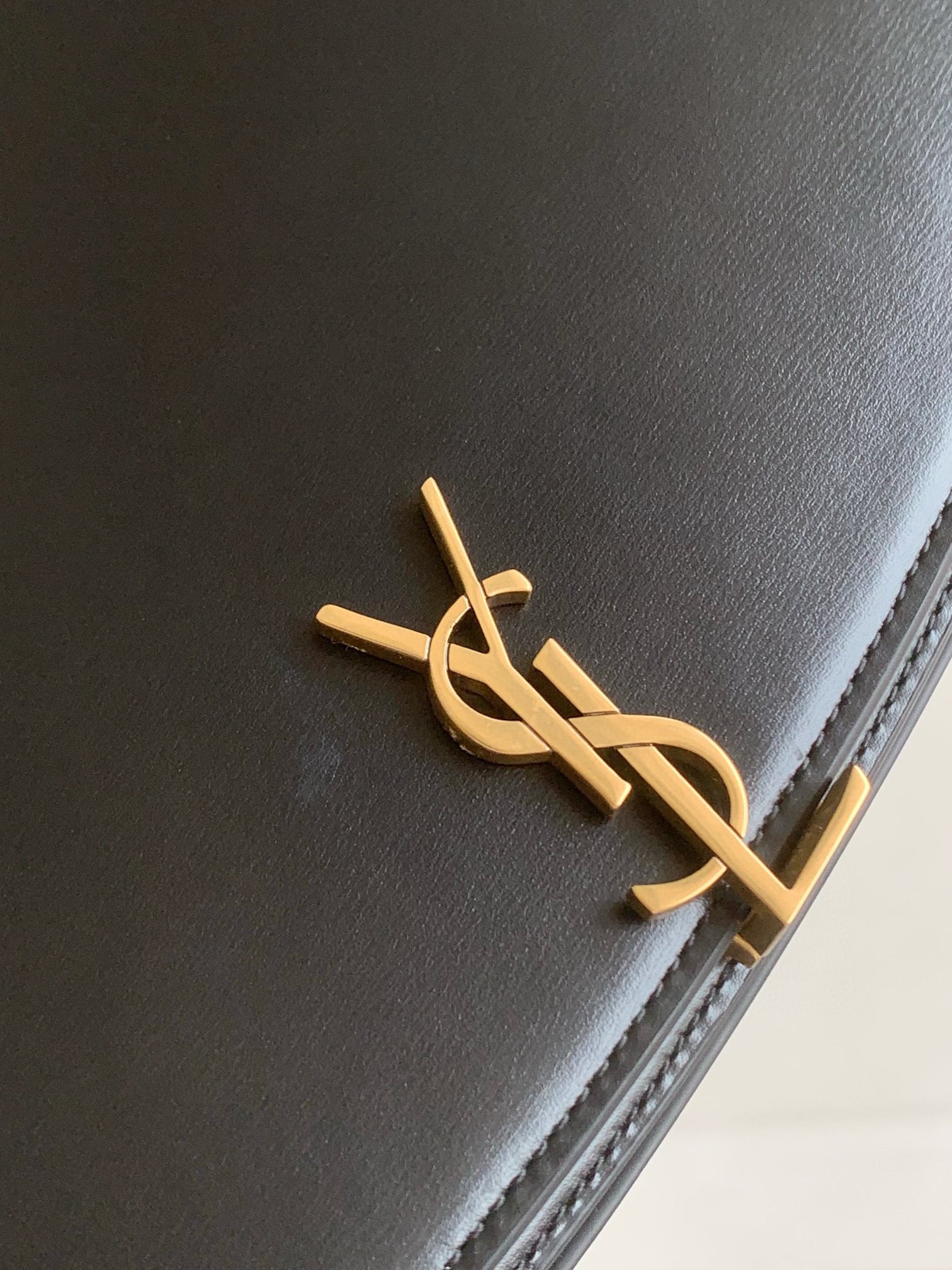 YSL voltaire in box leather