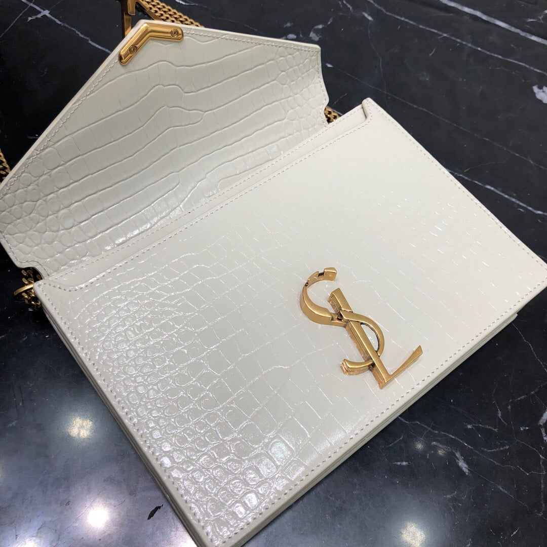 YSL Cassandra