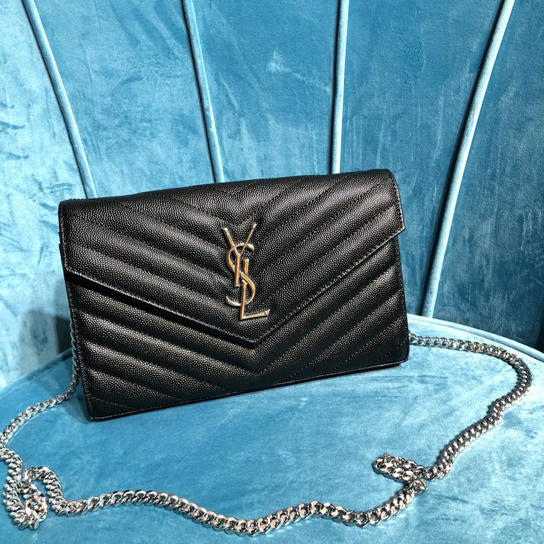 YSL CASSANDRE MATELASSÉ CHAIN WALLET