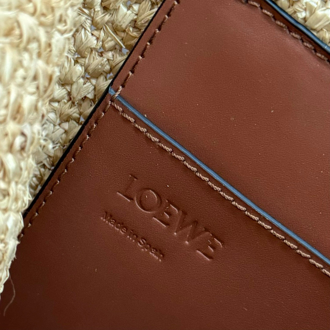 Loew Puzzle Fold Tote Iblack Shiny Calfskin