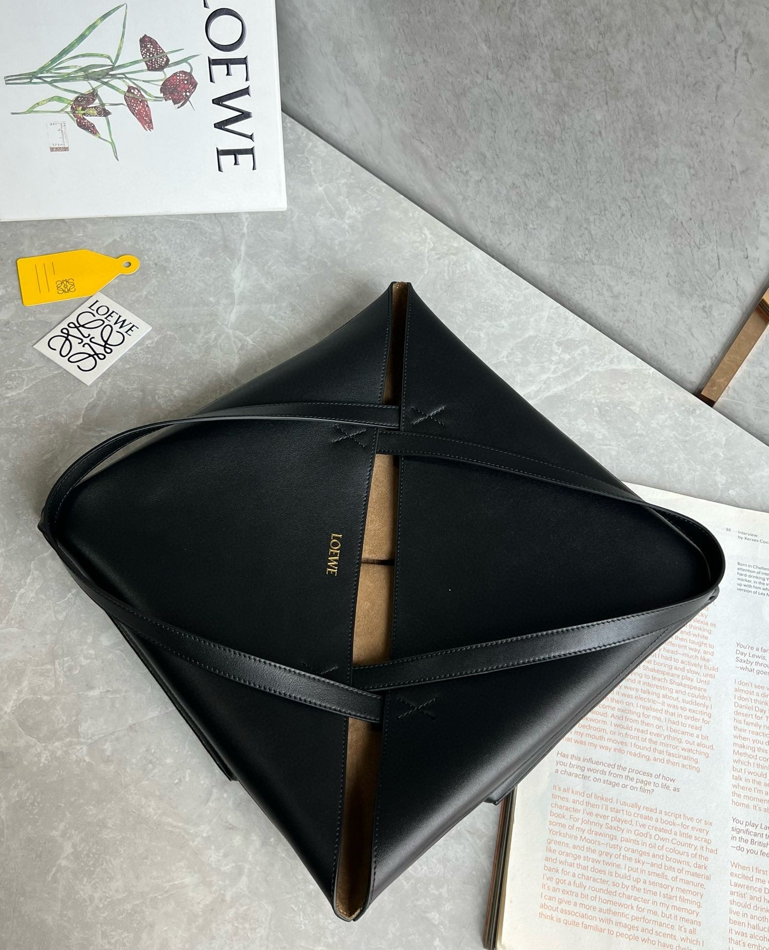 Loew Puzzle Fold Tote Iblack Shiny Calfskin