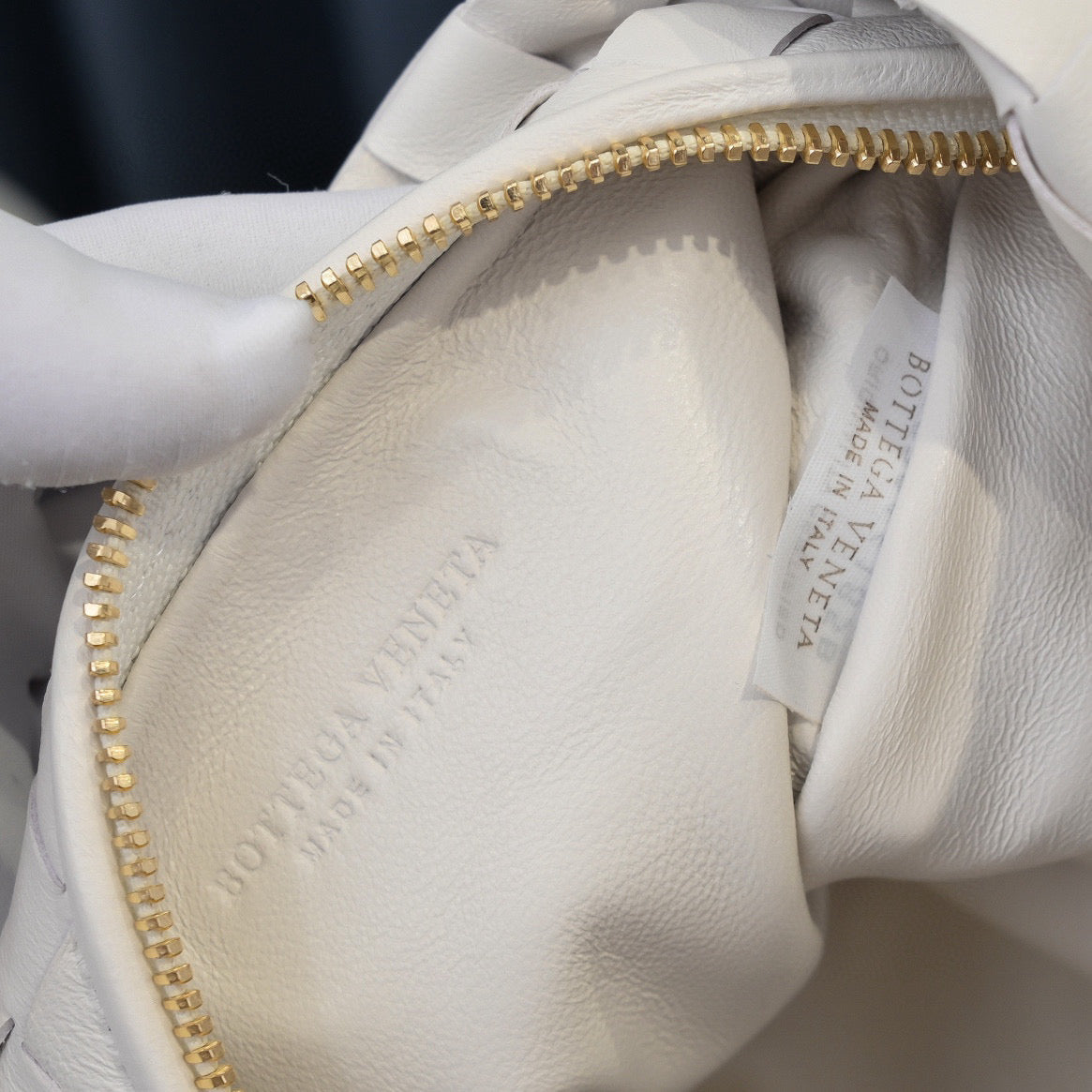 BV 24 Mini Jodie 28 White Lambskin Gold Hardware