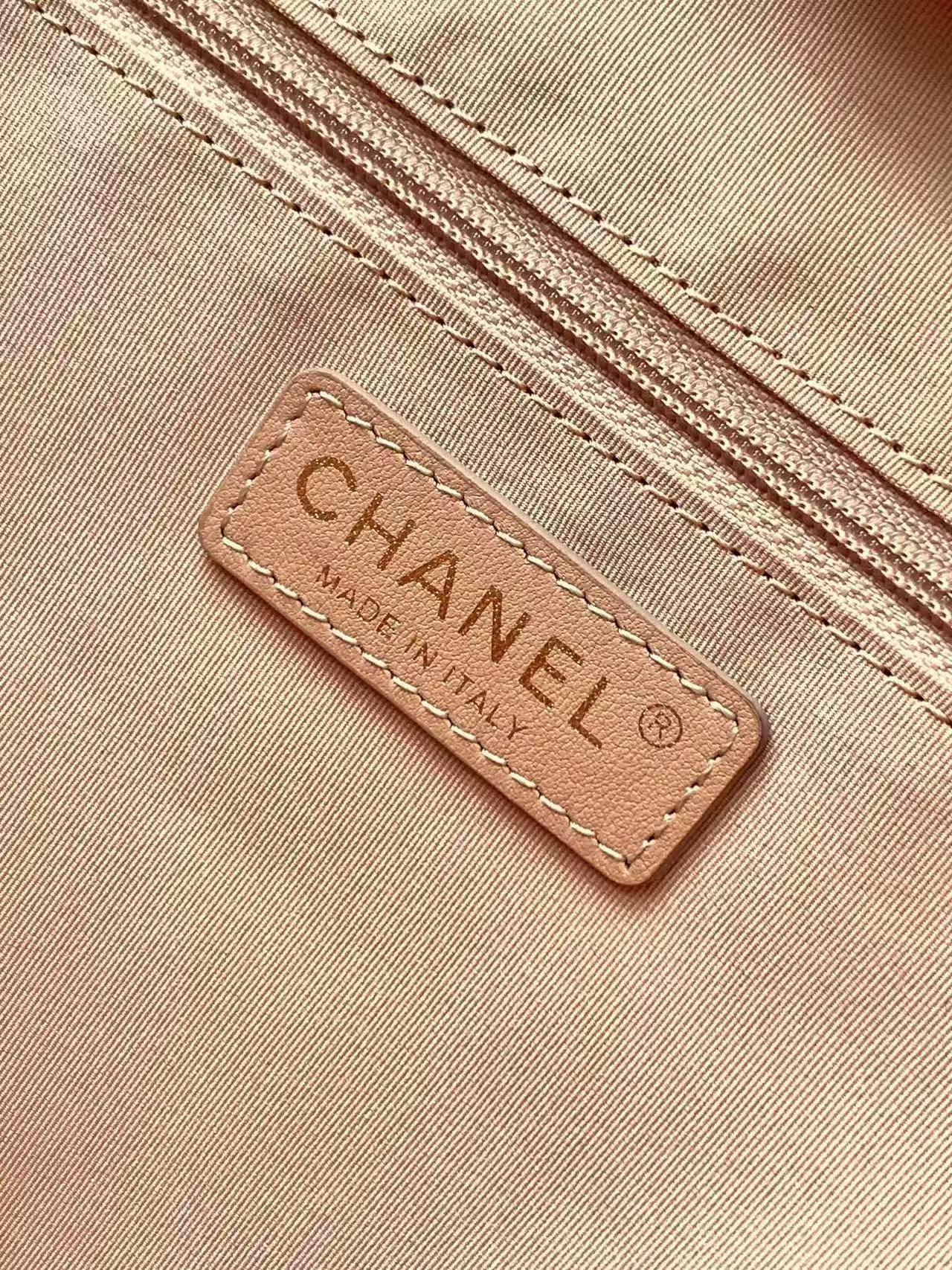 CC Large Tote 39 Light Beige Canvas Pearl Logo