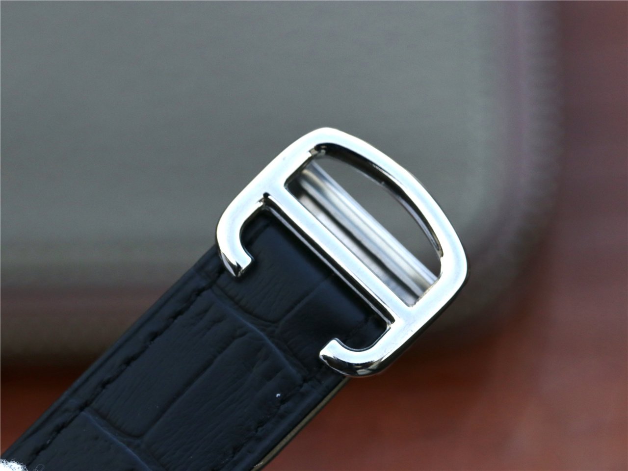 Panthere De Cartie Quartz Pink Gold Case