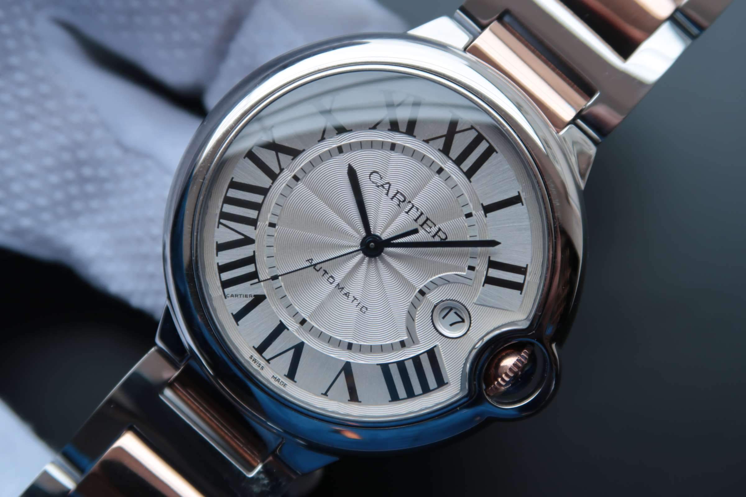 Panthere De Cartie Quartz Pink Gold Case