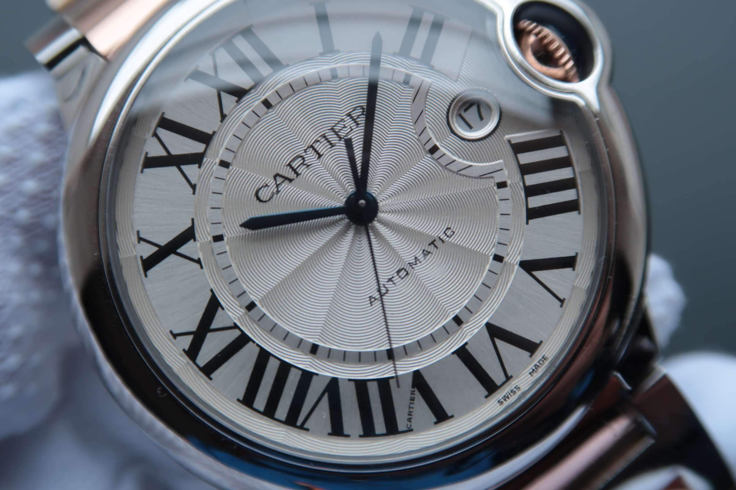 Panthere De Cartie Quartz Pink Gold Case