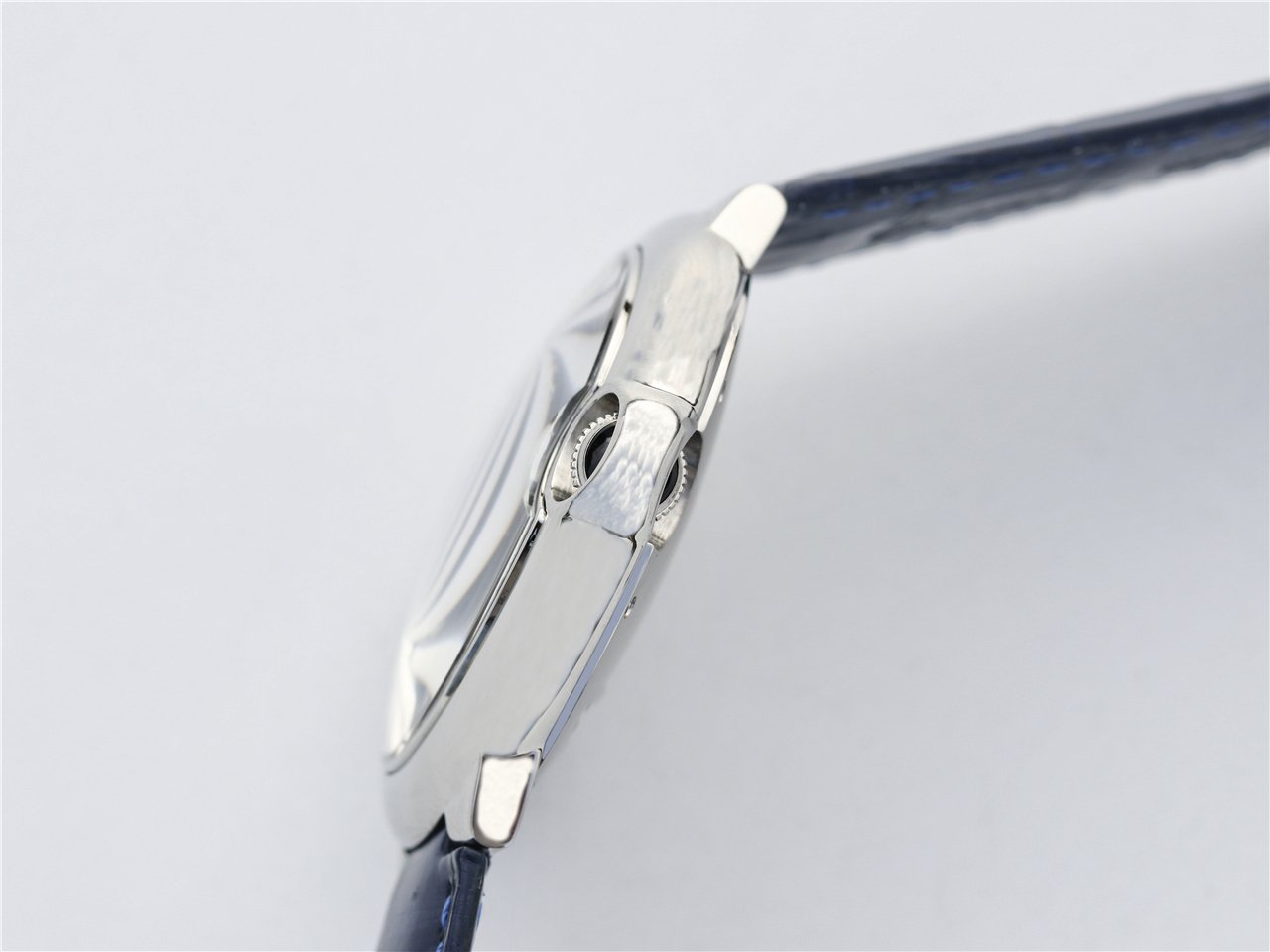 Panthere De Cartie Quartz Pink Gold Case