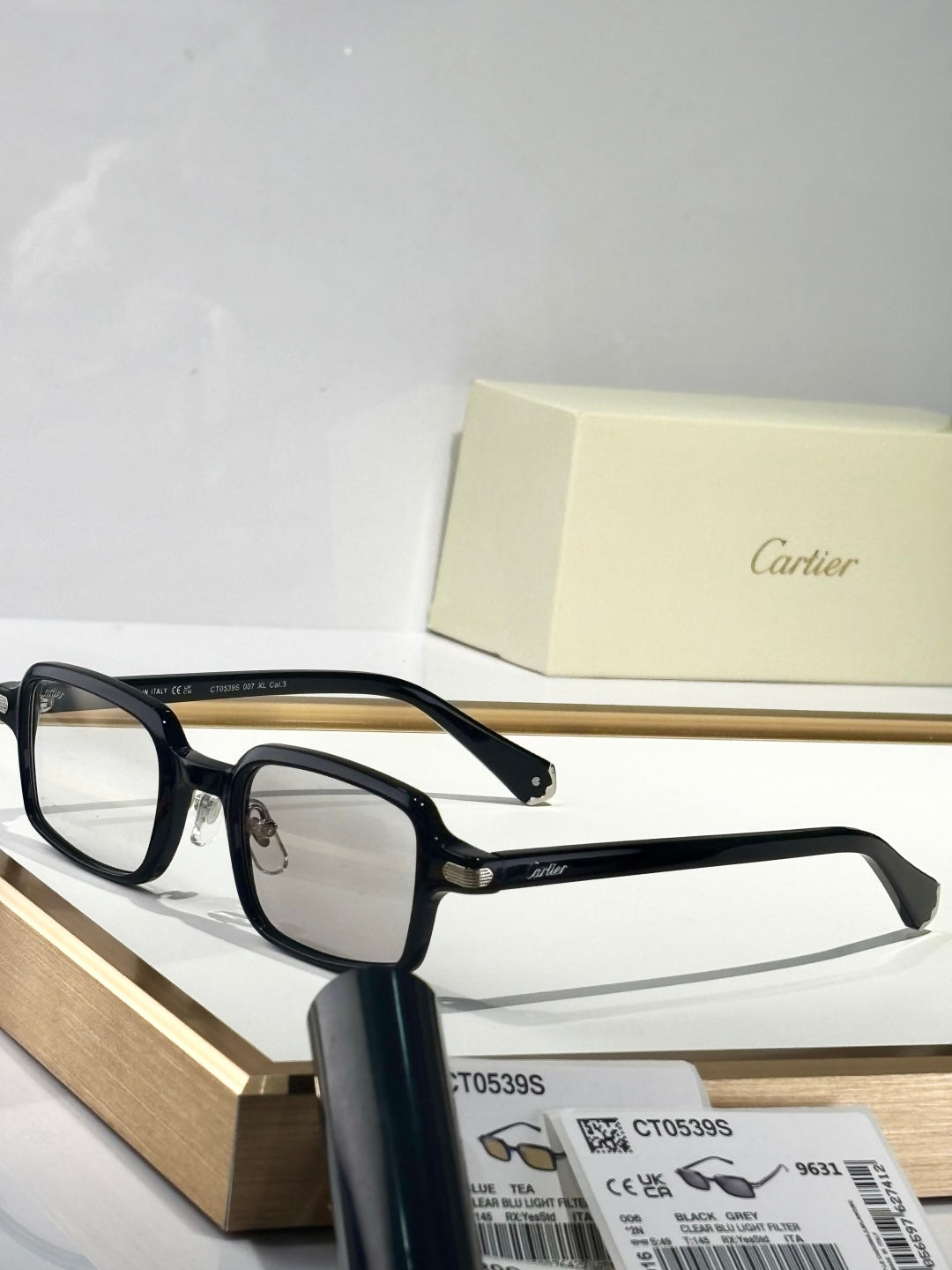 Première Square Frame Sunglasses Ct0539S In Acetate