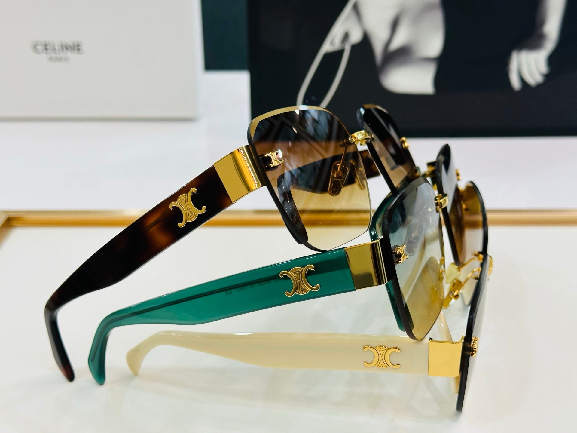 TRIOMPHE SUNGLASSES CL8031 IN ACETATE