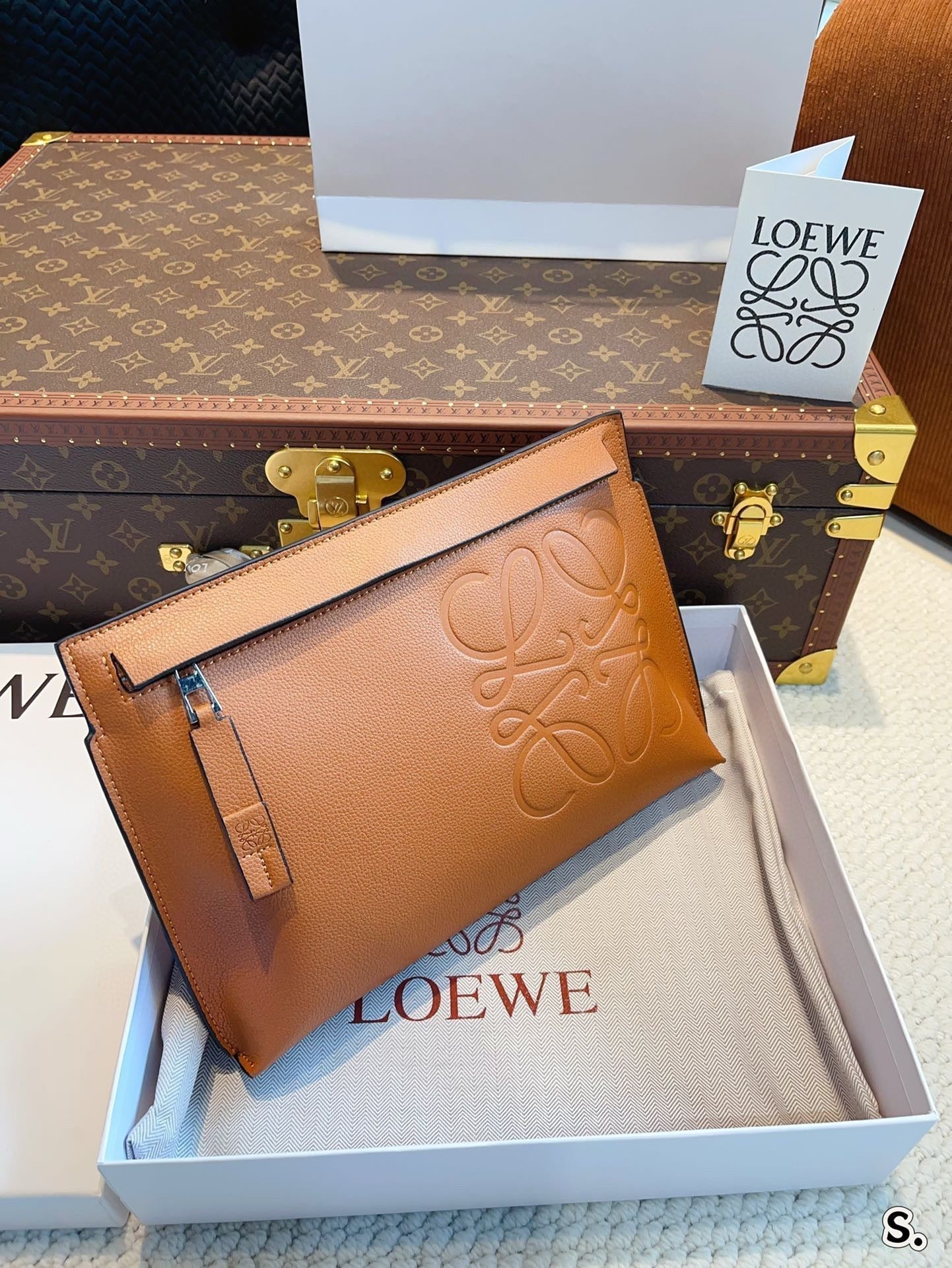 Loew Puzzle Fold Tote Iblack Shiny Calfskin