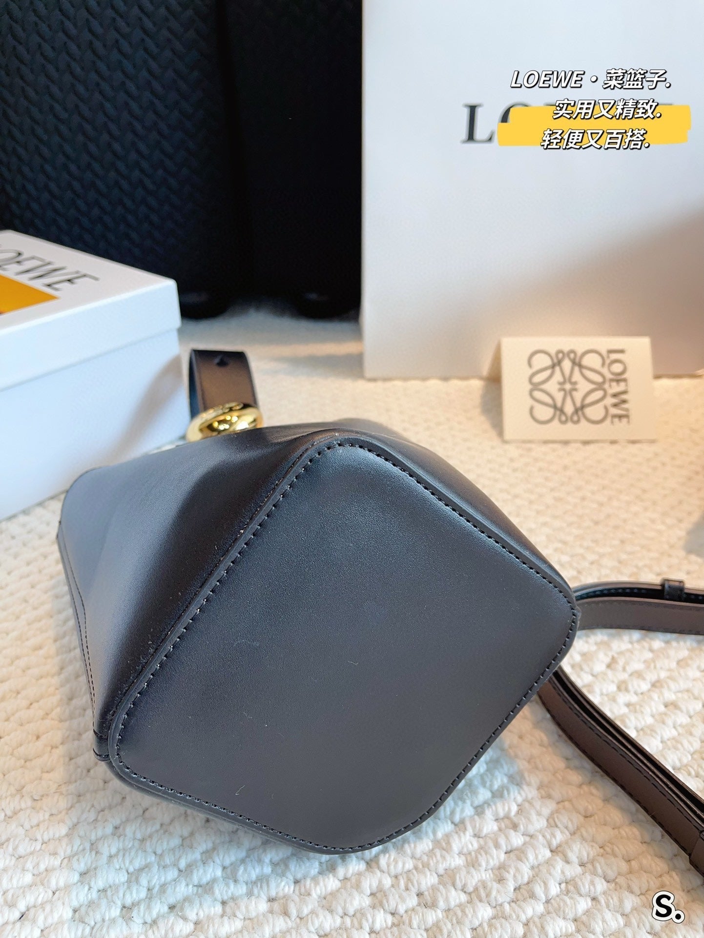 Loew Puzzle Fold Tote Iblack Shiny Calfskin