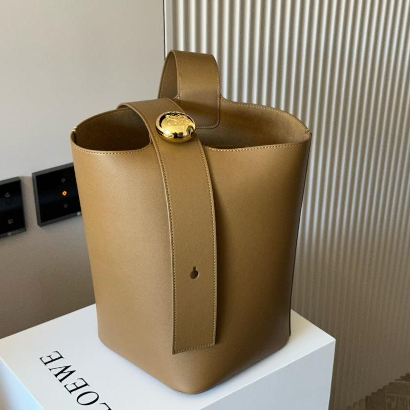 Loew Puzzle Fold Tote Iblack Shiny Calfskin