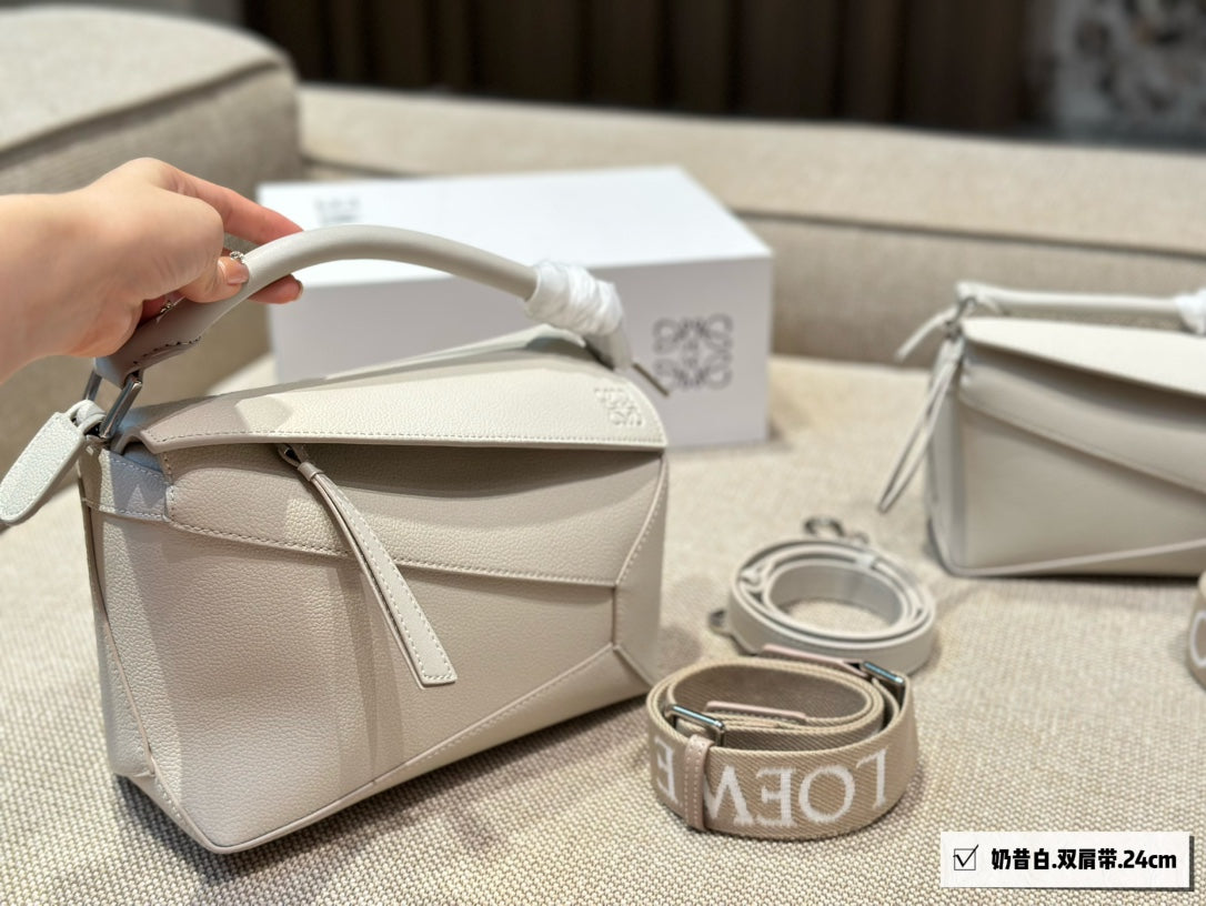 Loew Puzzle Fold Tote Iblack Shiny Calfskin