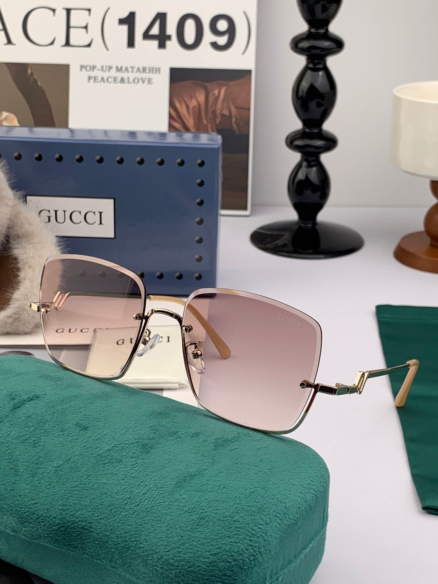 Gucci Gradient Pink Sunglasses 559700