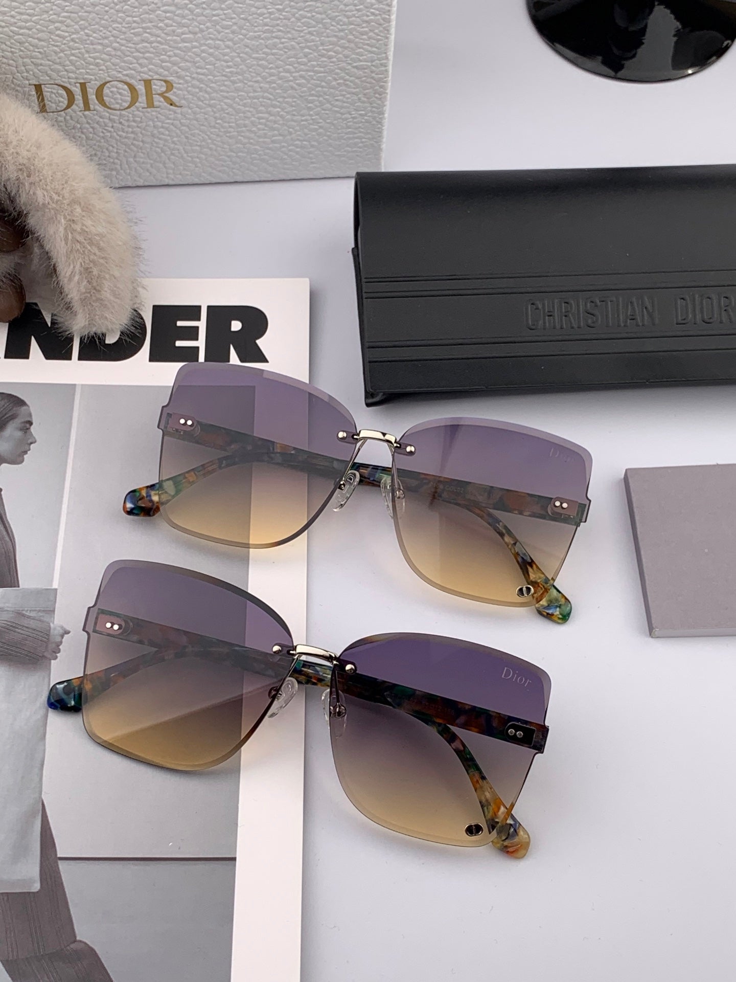 Montaigne Sunglass Cd6710 In Multicolor Acetate