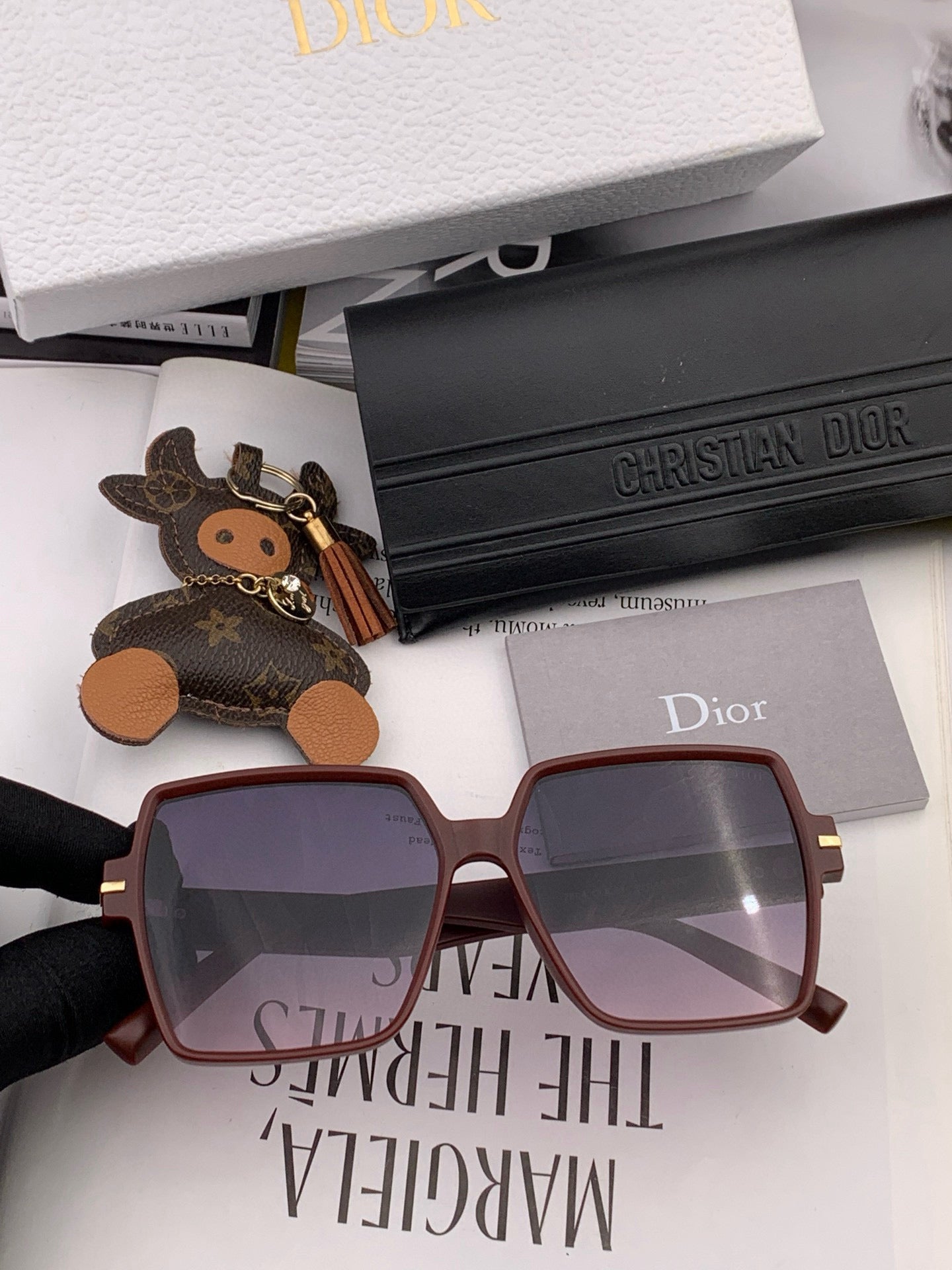 Montaigne Square Sunglass Cd4780 In Acetate