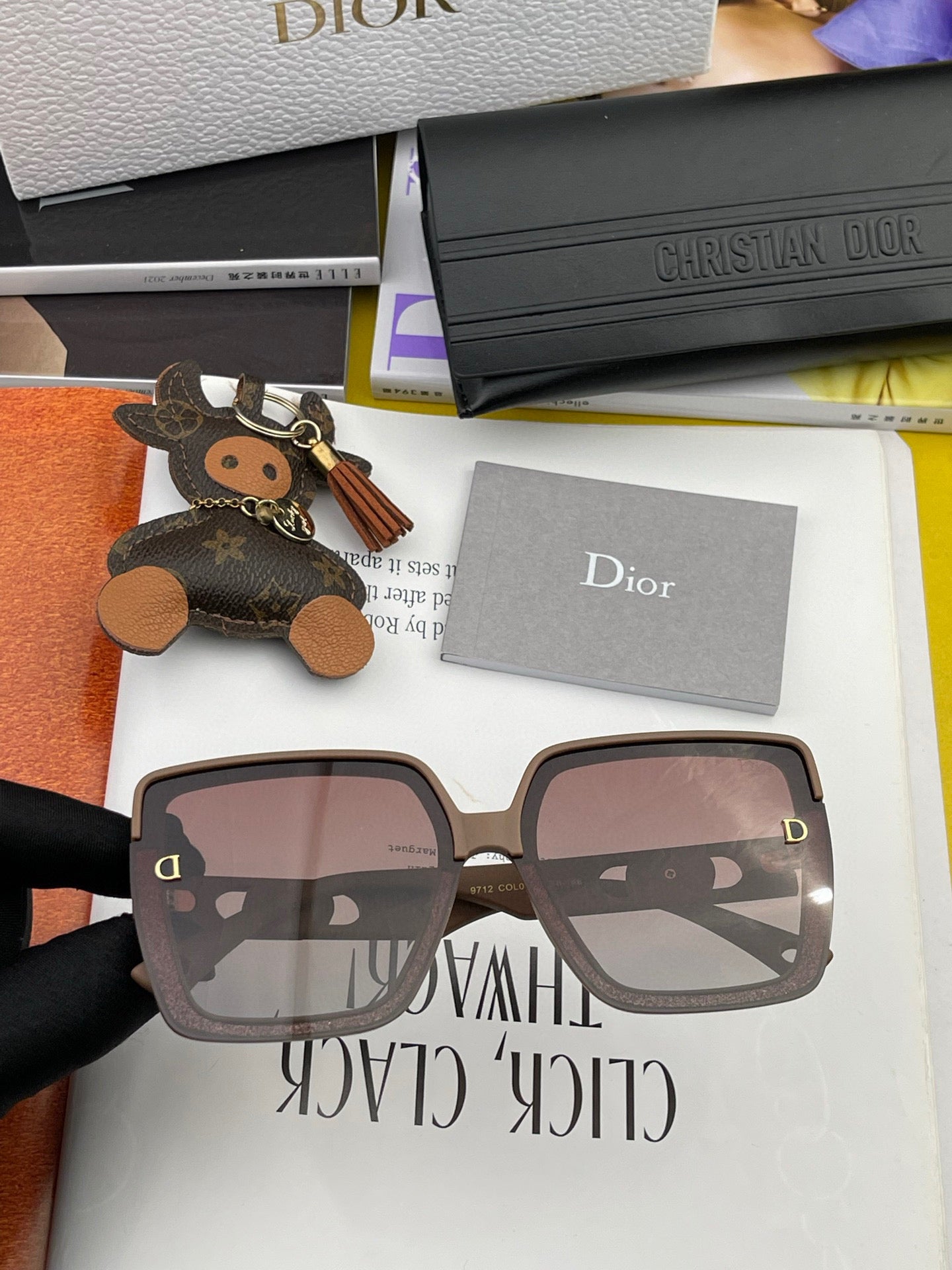 Montaigne Square Sunglass Cd7129 In Acetate