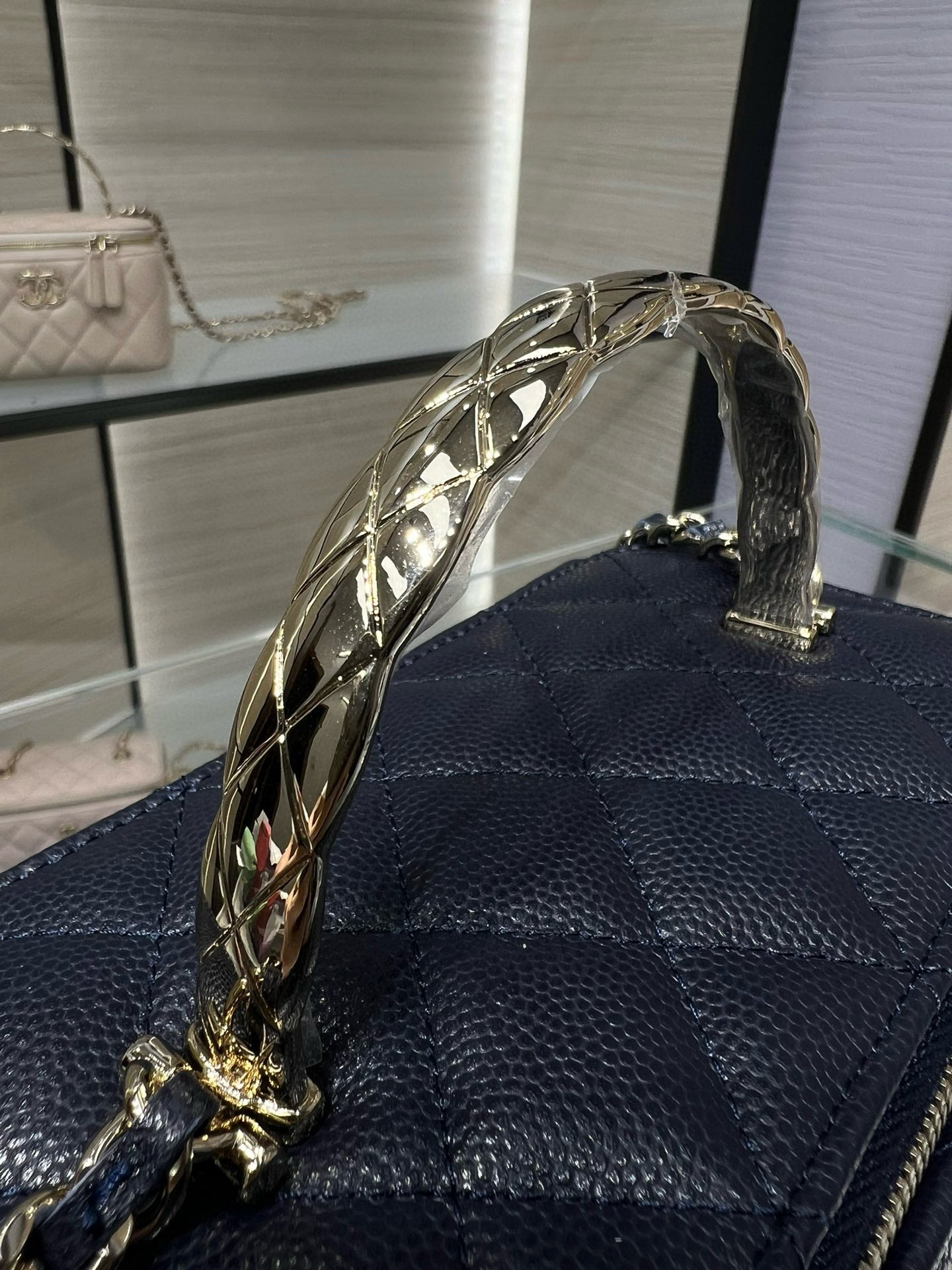 CC Large Tote 39 Light Beige Canvas Pearl Logo