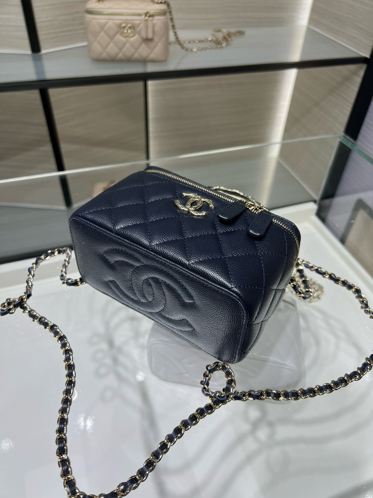 CC Large Tote 39 Light Beige Canvas Pearl Logo