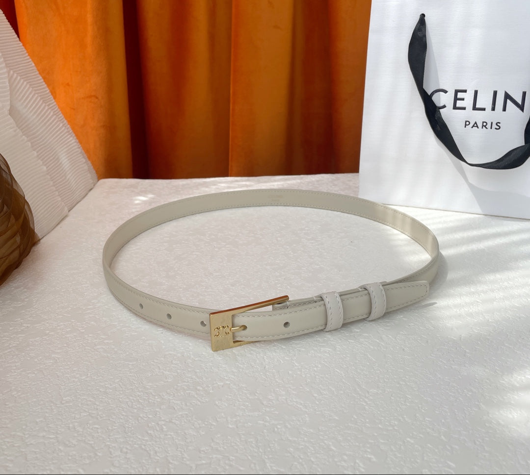 Belt 18Mm In White Calfskin With Rectangular Buckle Embossed Logo