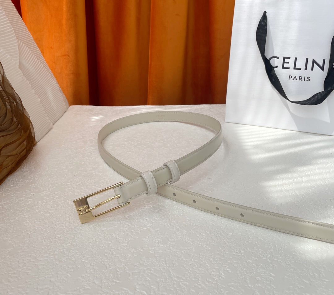 Belt 18Mm In White Calfskin With Rectangular Buckle Embossed Logo