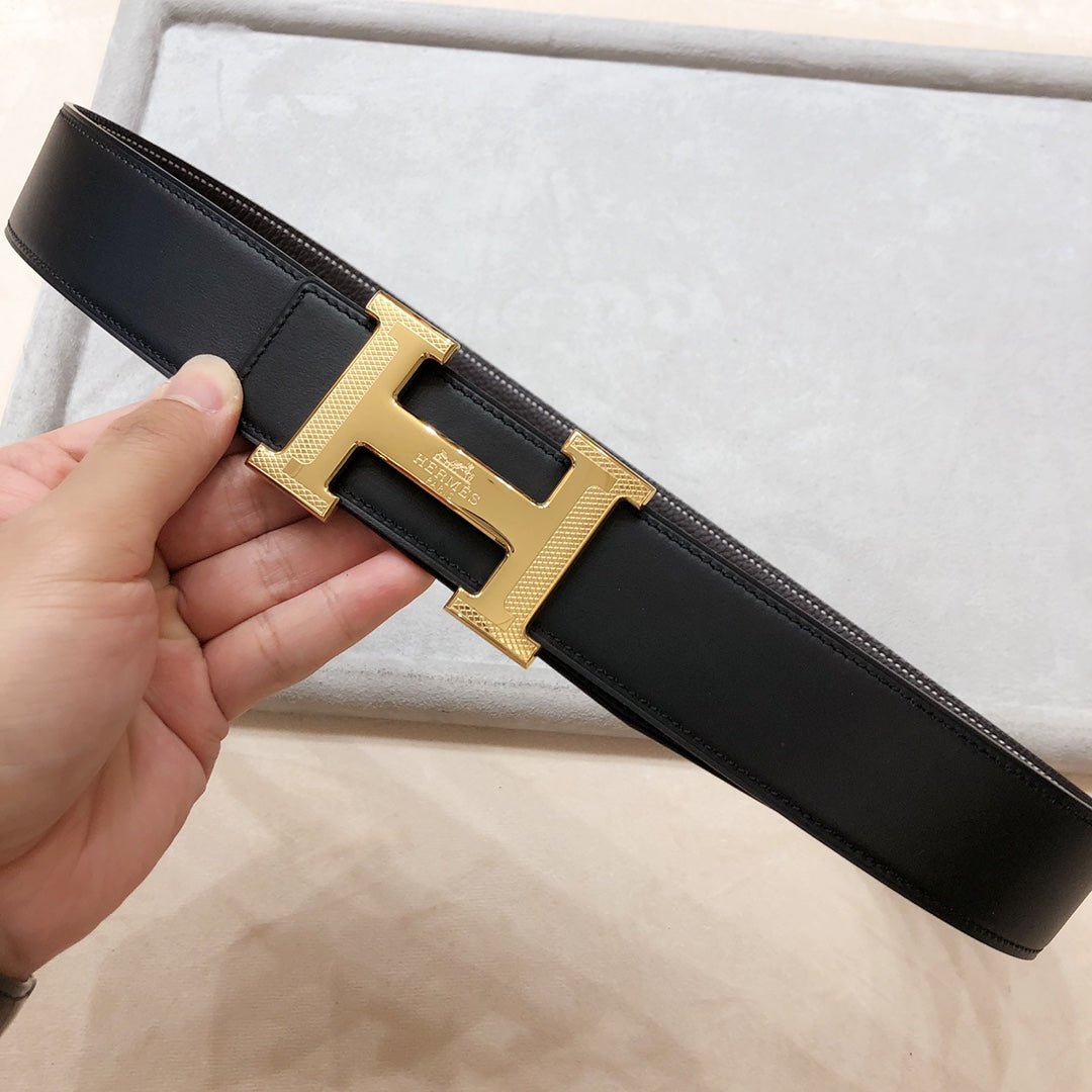 Hm H D'Ancre Belt Buckle & Reversible Black And Chocolate Brown Leather Strap 38 Mm Gold Hardware