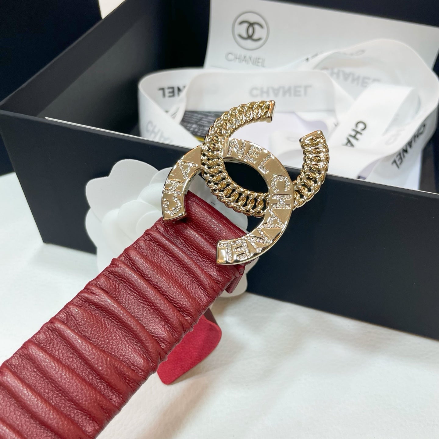 Double Cc 30Mm Stretch Belt In Red Calfskin Gold Chain Buckle Crystal Logo