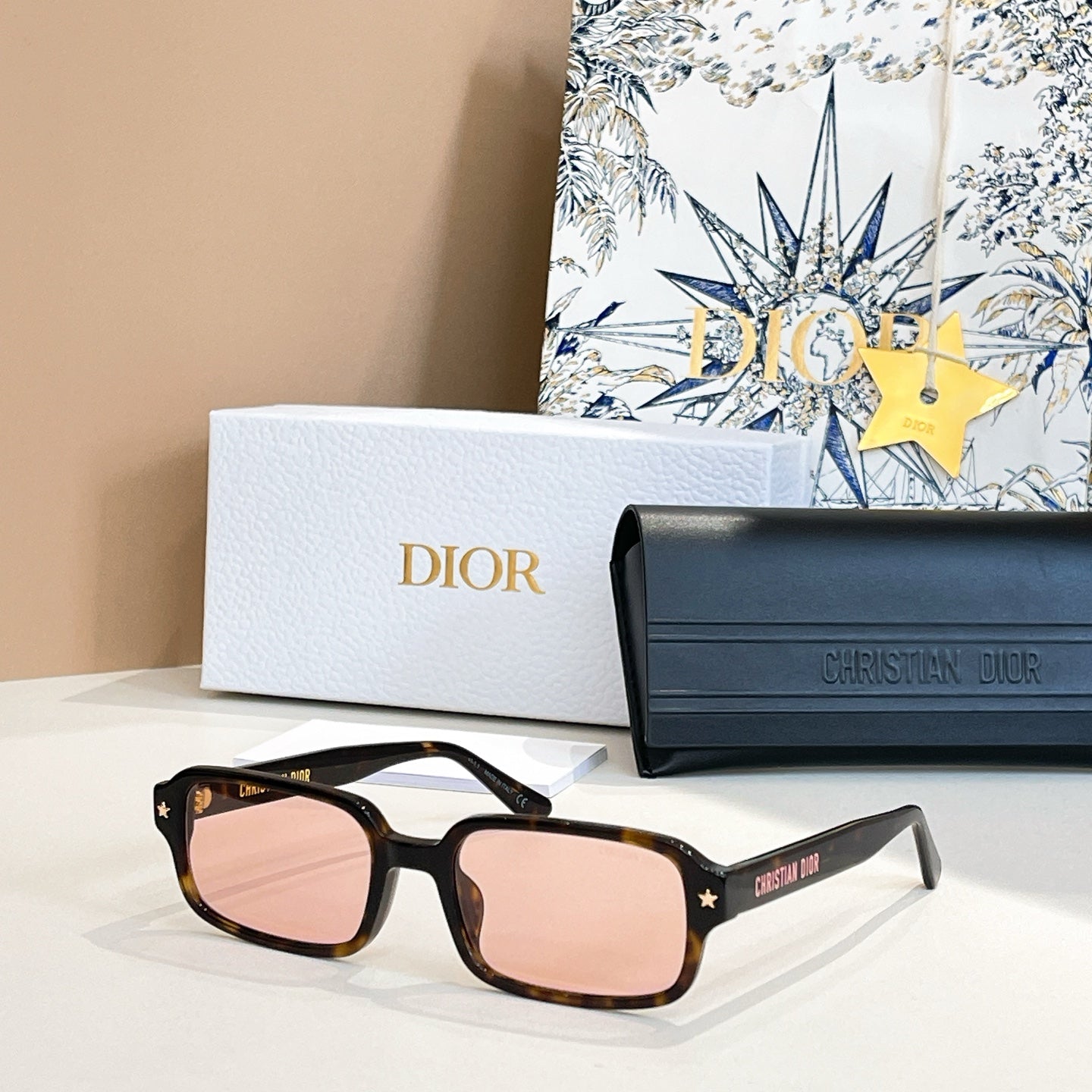 Montaigne Sunglass ¥Acific S3F In Acetate