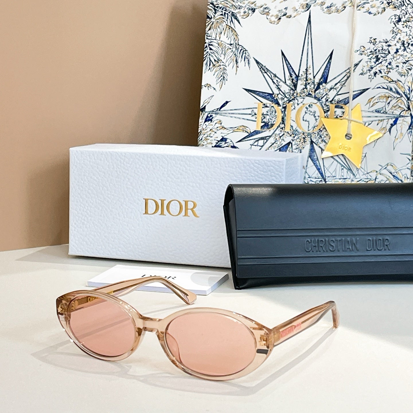 Montaigne Sunglass ¥Acific R1F In Acetate