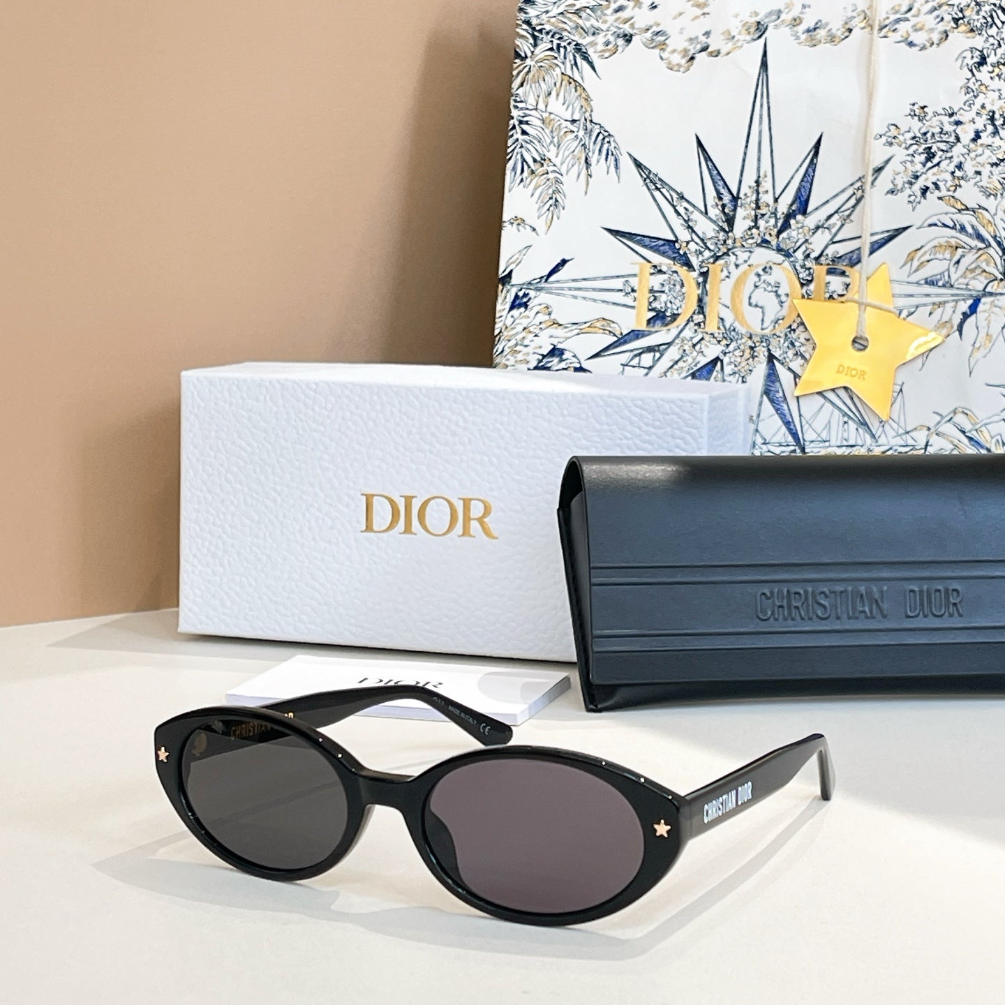 Montaigne Sunglass ¥Acific R1F In Acetate