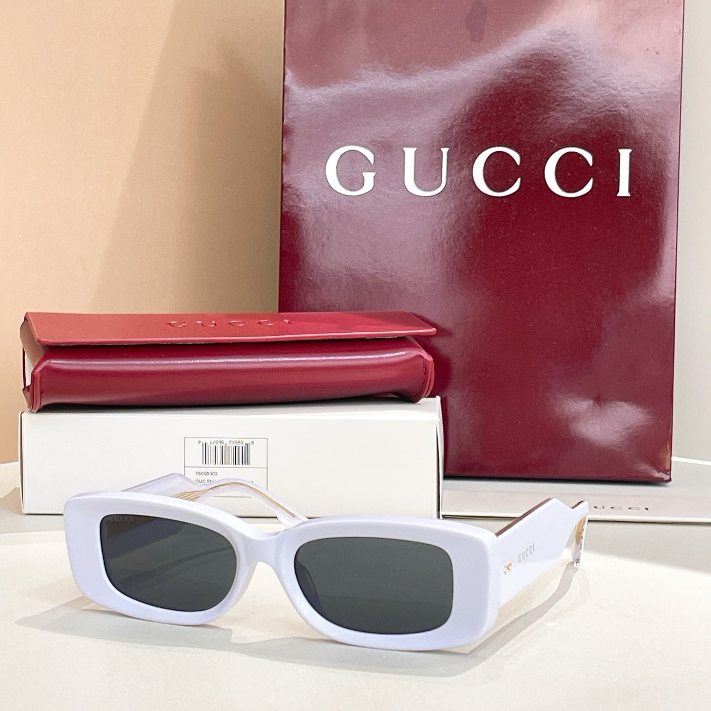 Gucci Sunglasses 659055