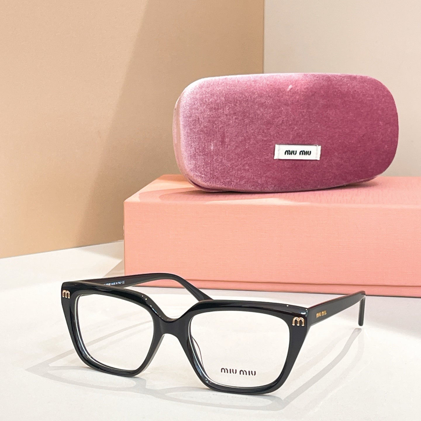 Miumiu Sunglasses 665052