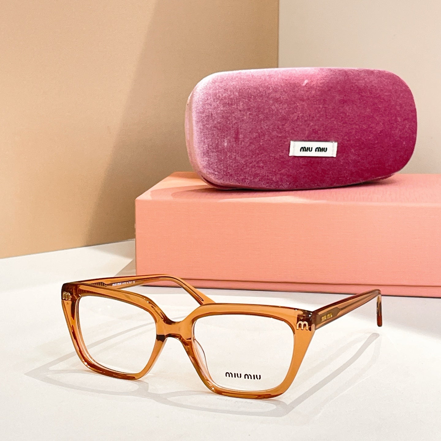 Miumiu Sunglasses 665052