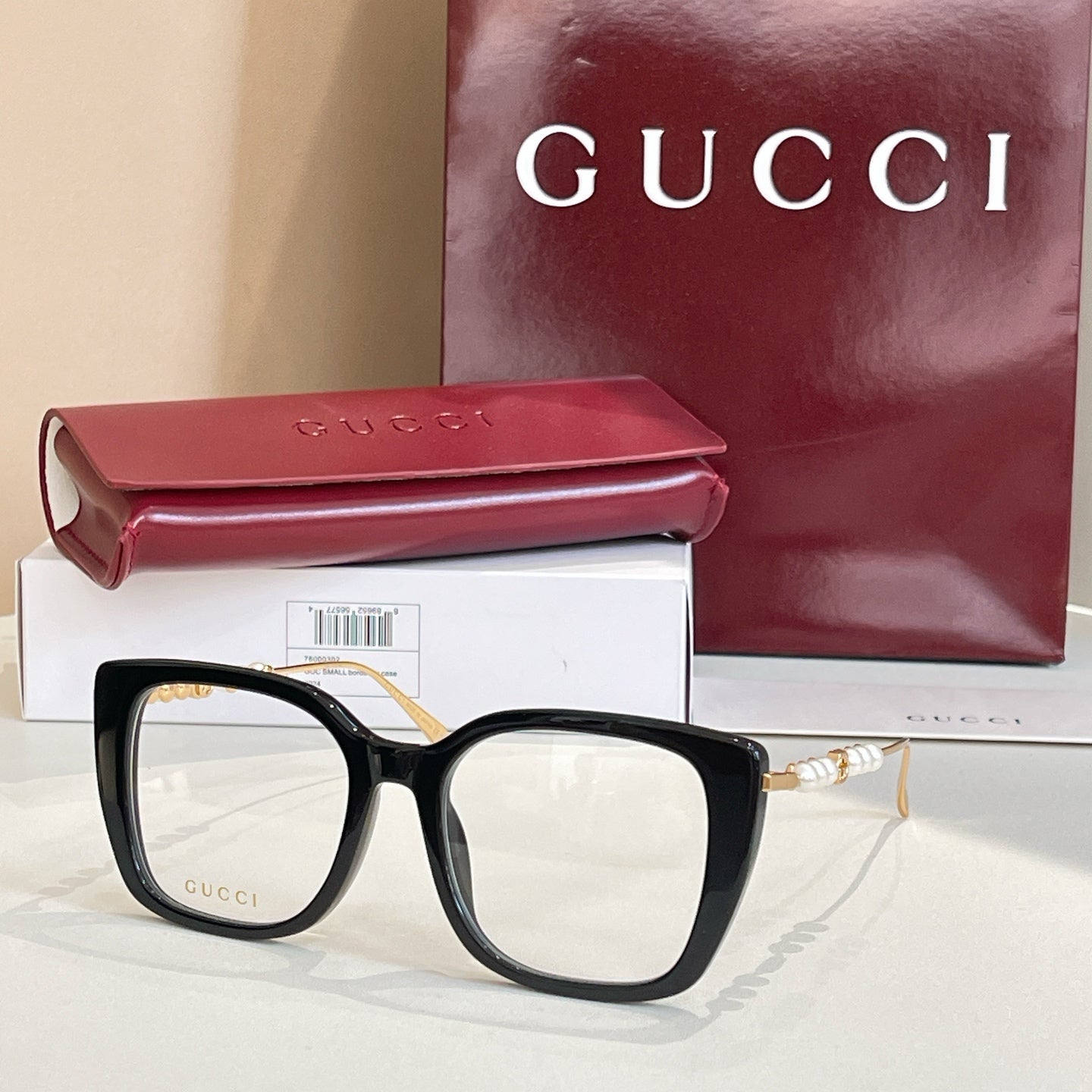 Gucci Sunglasses 690913