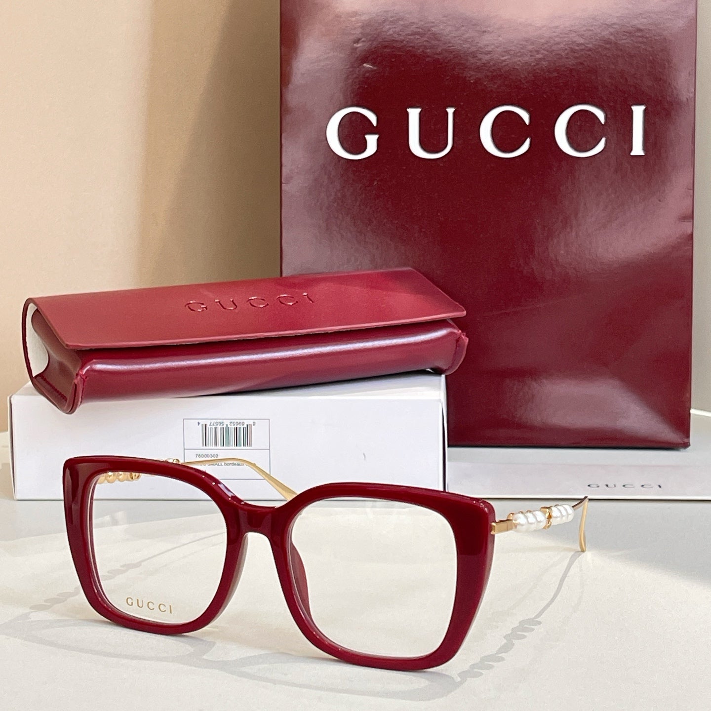 Gucci Sunglasses 690913