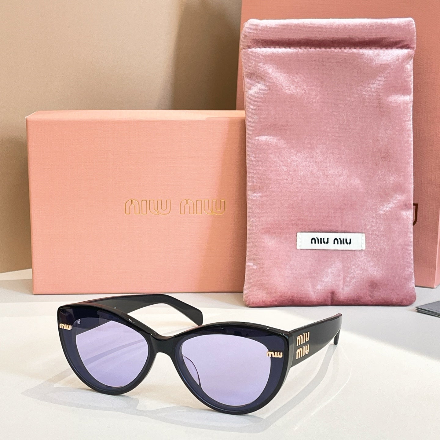 Miumiu Sunglasses 697297