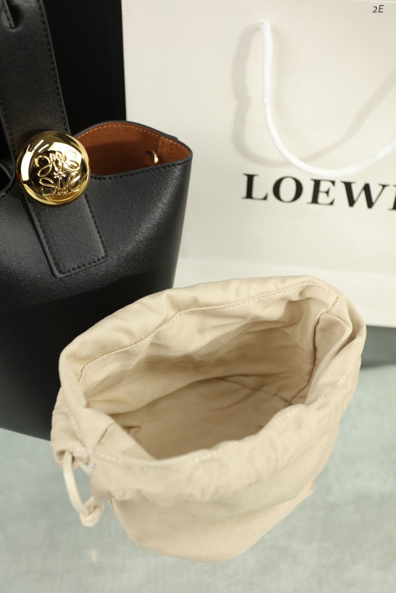 Loew Puzzle Fold Tote Iblack Shiny Calfskin