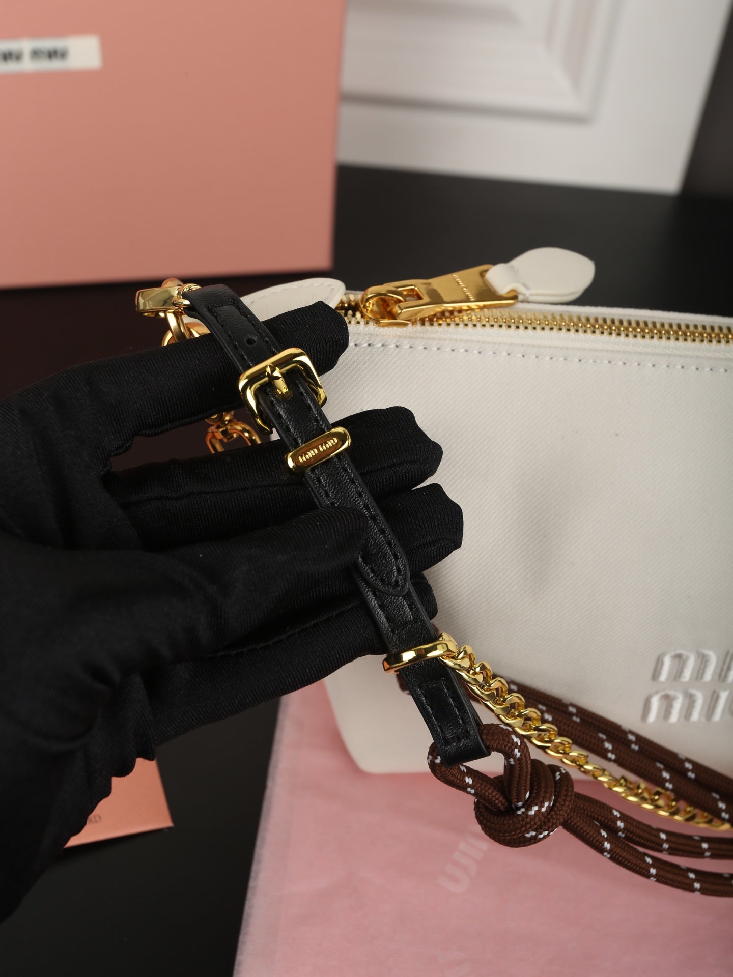 Richelieu Wallet 19 In Classic Red Goyardine Canvas