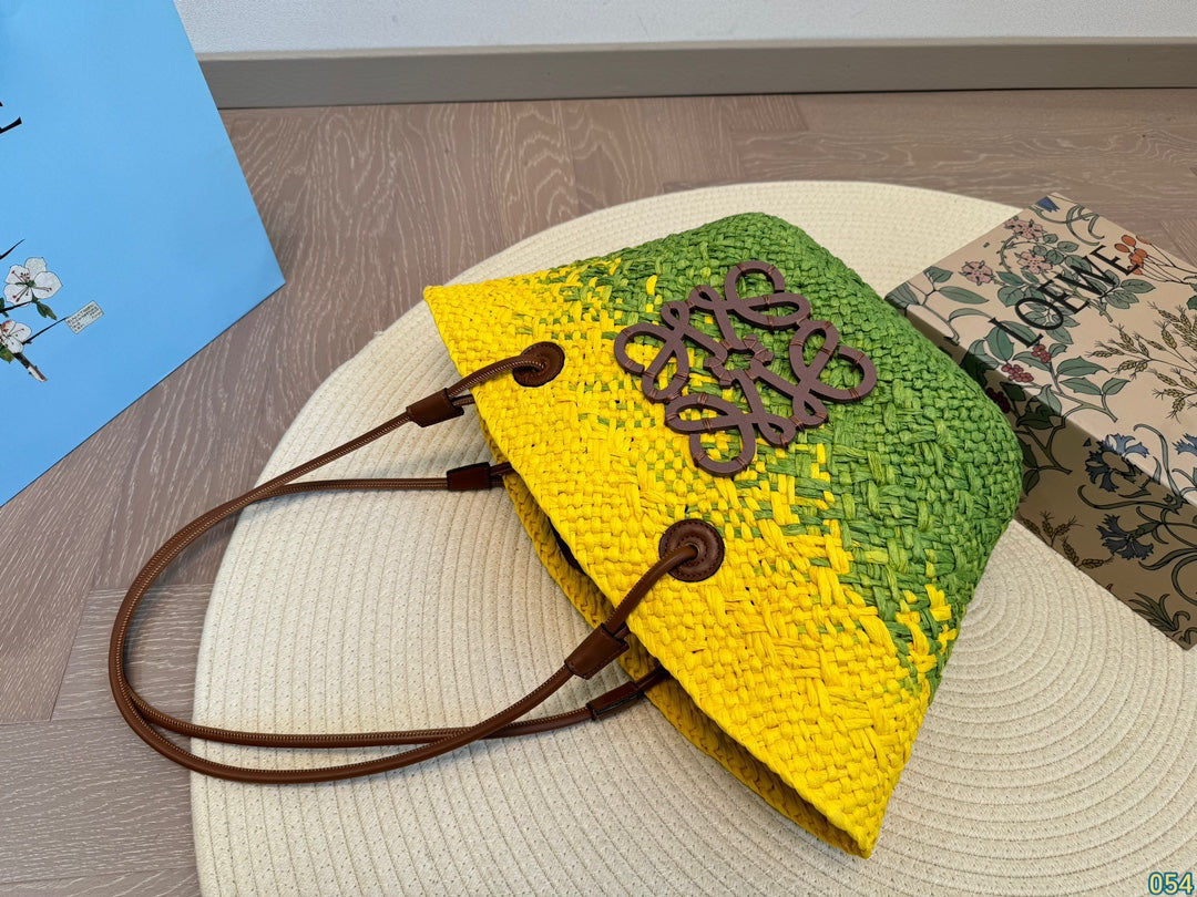 Loew Puzzle Fold Tote Iblack Shiny Calfskin