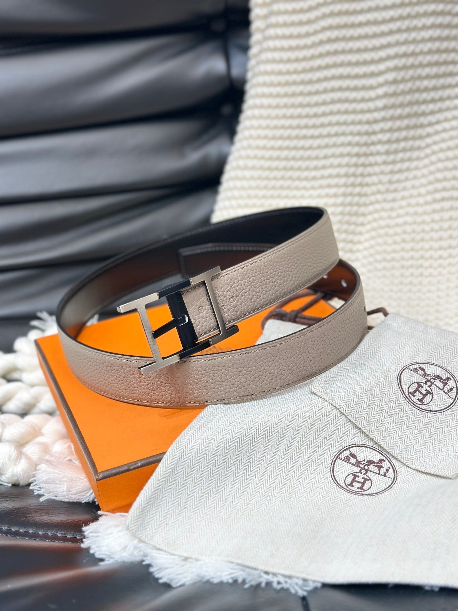 Hm Neo Tandem 32Mm Reversible Belt Black And Tan Leather Silver Buckle