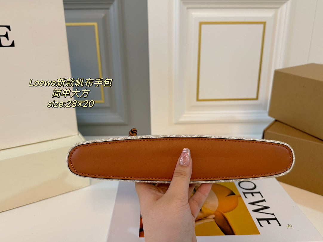 Loew Puzzle Fold Tote Iblack Shiny Calfskin