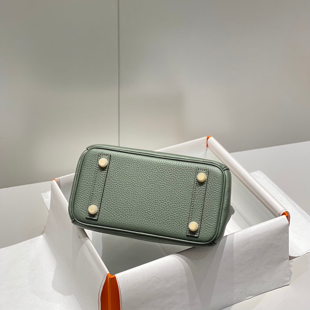 HM Birkin 20cm Vert Amande Togo Leather Gold Hardware