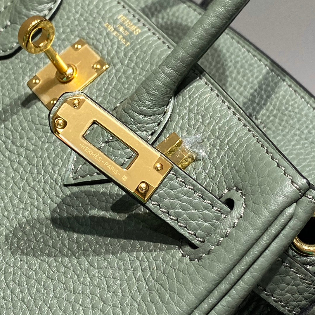 HM Birkin 20cm Vert Amande Togo Leather Gold Hardware