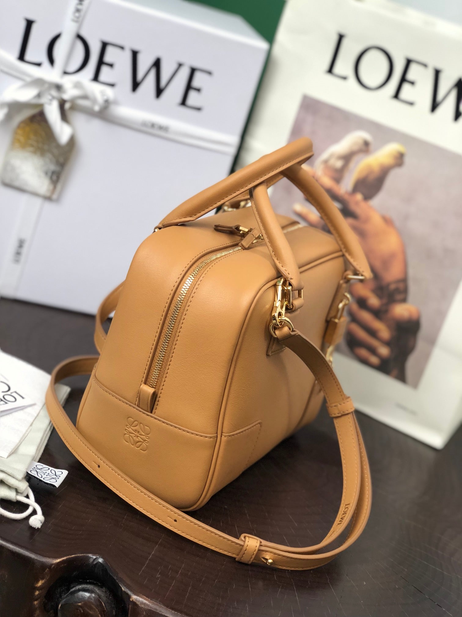 Loew Puzzle Fold Tote Iblack Shiny Calfskin