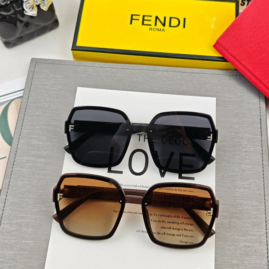 Oversized Ff Diamonds Square Frame Sunglasses 53041 In Acetate